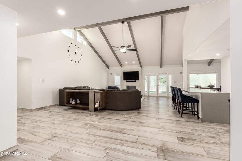 6308 73rd St, Scottsdale, AZ 85250