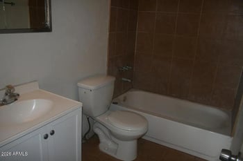 6308 Rose Ln, Glendale, AZ 85301