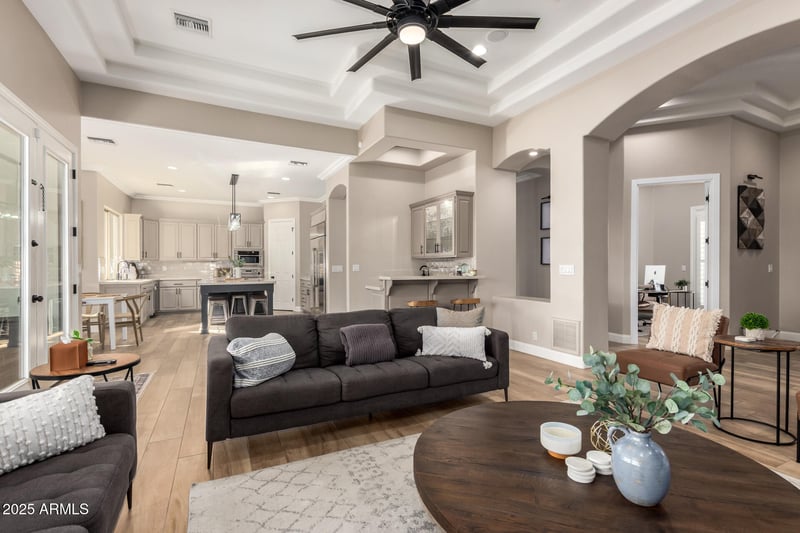 631 Azalea Dr, Chandler, AZ 85248