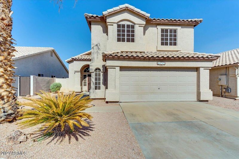 631 N Sunway Dr, Gilbert, AZ 85233