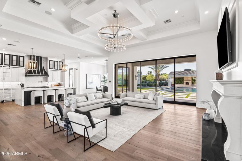 6310 E Bar Z Ln, Paradise Valley, AZ 85253