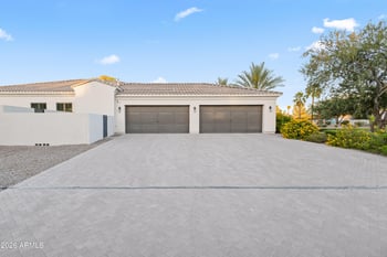 6310 Bar Z Ln, Paradise Valley, AZ 85253