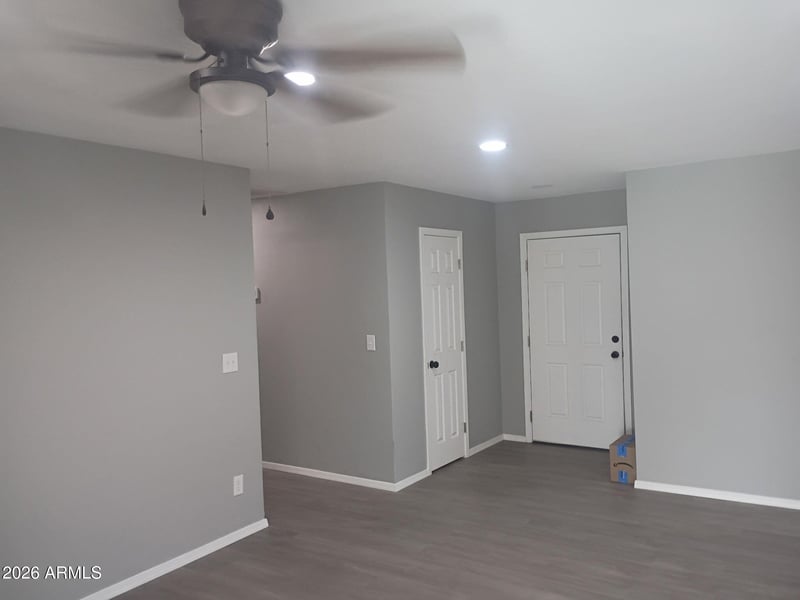 6310 N 46th Ave, Glendale, AZ 85301