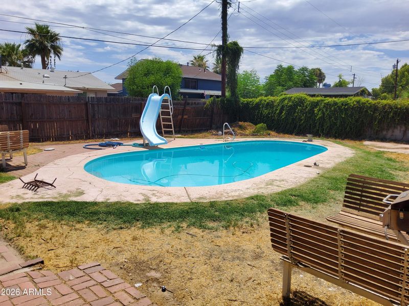 6310 N 46th Ave, Glendale, AZ 85301