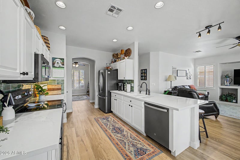 6310 S White Pl, Chandler, AZ 85249