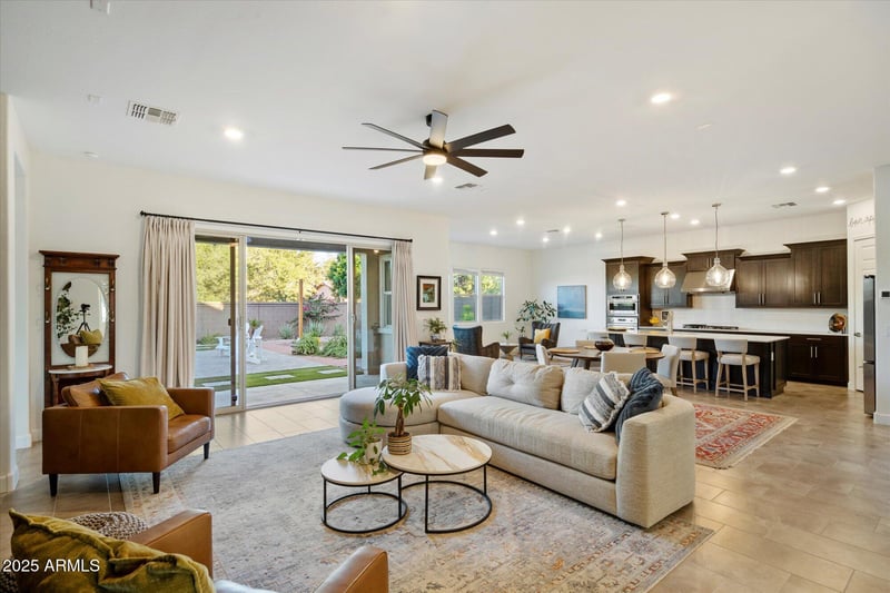 6311 25th Pl, Phoenix, AZ 85042