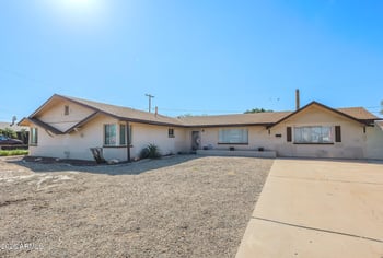6311 Medlock Dr, Glendale, AZ 85301