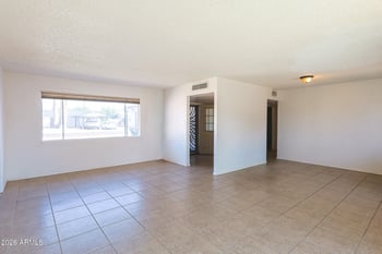 6311 Medlock Dr, Glendale, AZ 85301