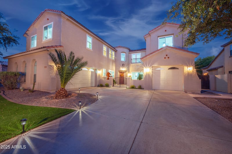 6311 Roanoke St, Gilbert, AZ 85298