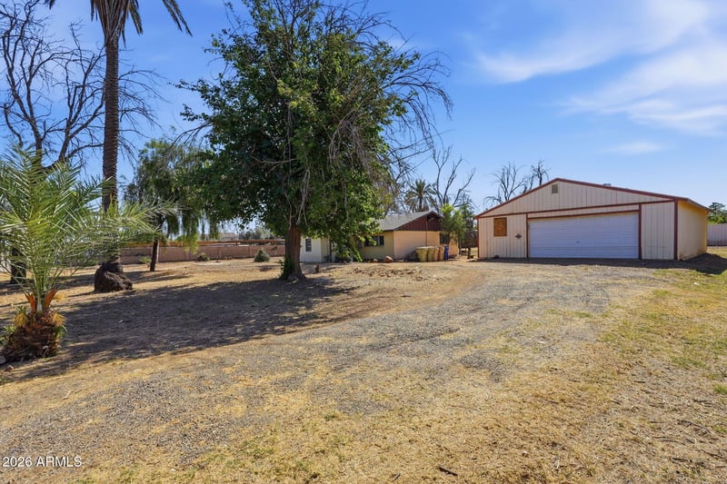 6312 64th Dr #2, Glendale, AZ 85301