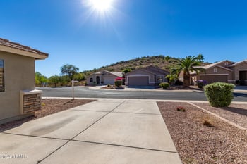 6312 Villa Linda Dr, Glendale, AZ 85310