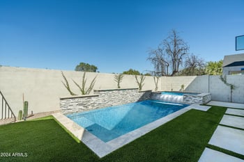 6314 10th Dr, Phoenix, AZ 85013