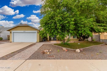 6314 Port Au Prince Ln, Glendale, AZ 85306
