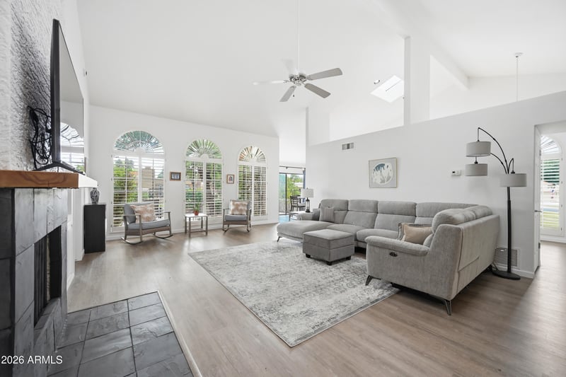 6315 E Kelton Ln, Scottsdale, AZ 85254
