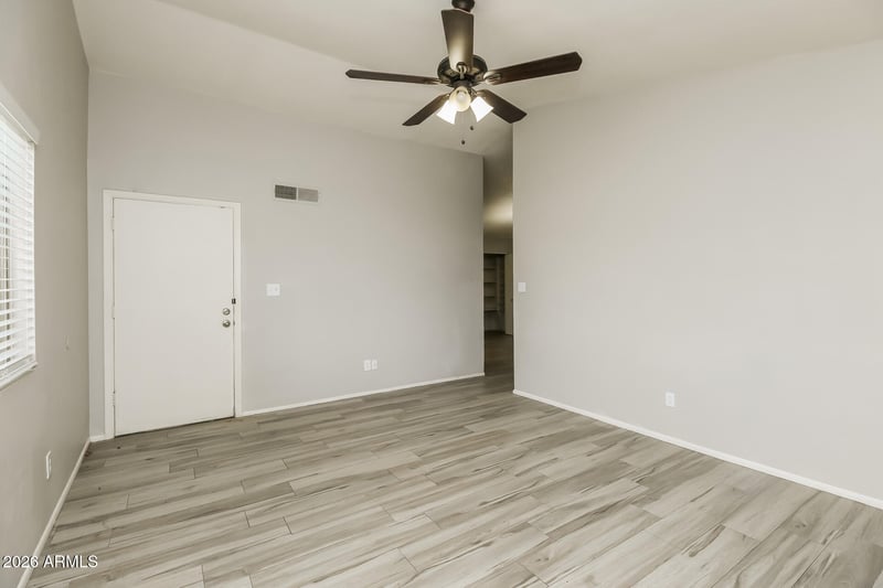 6315 Banff Ln, Glendale, AZ 85306
