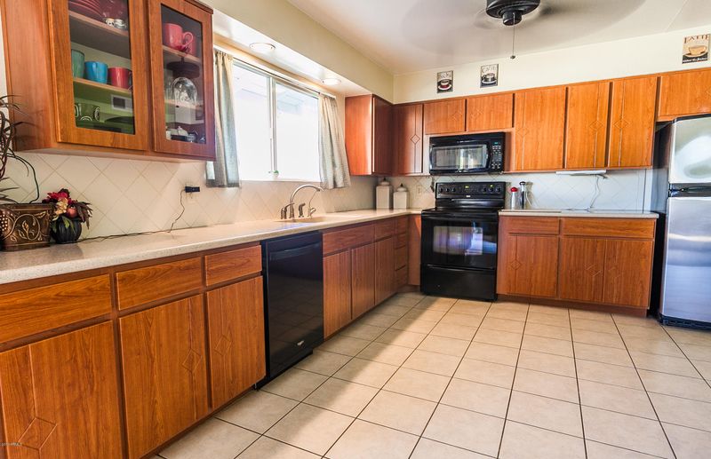 6316 N 34th Ave, Phoenix, AZ 85017