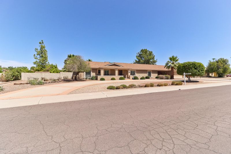 6316 W Corrine Dr, Glendale, AZ 85304
