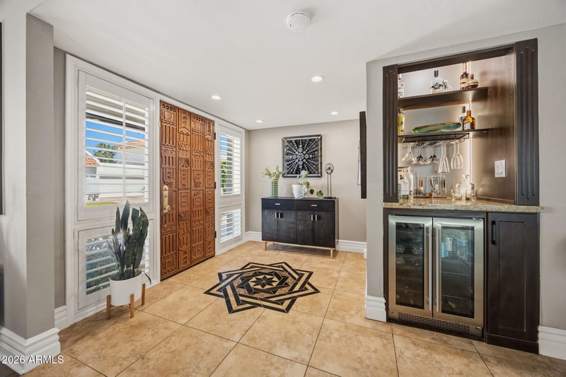 6318 14th St, Phoenix, AZ 85014