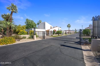 6318 14th St, Phoenix, AZ 85014