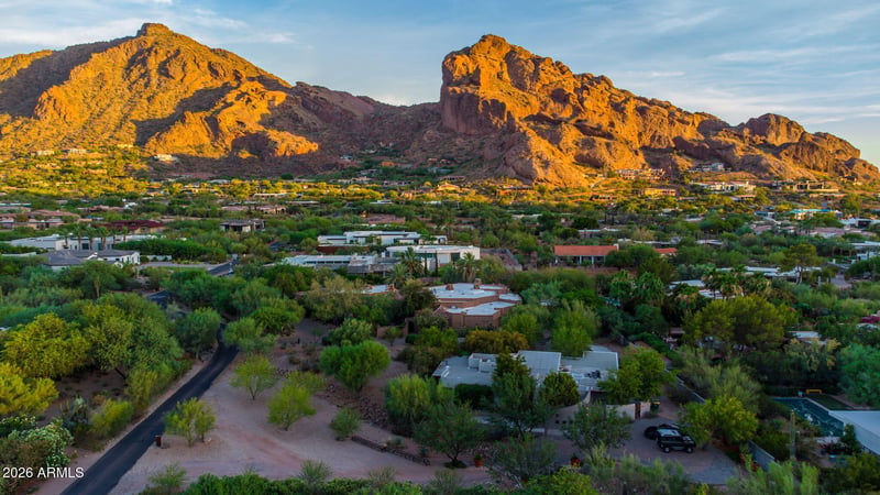 6318 N 52nd Pl #11, Paradise Valley, AZ 85253