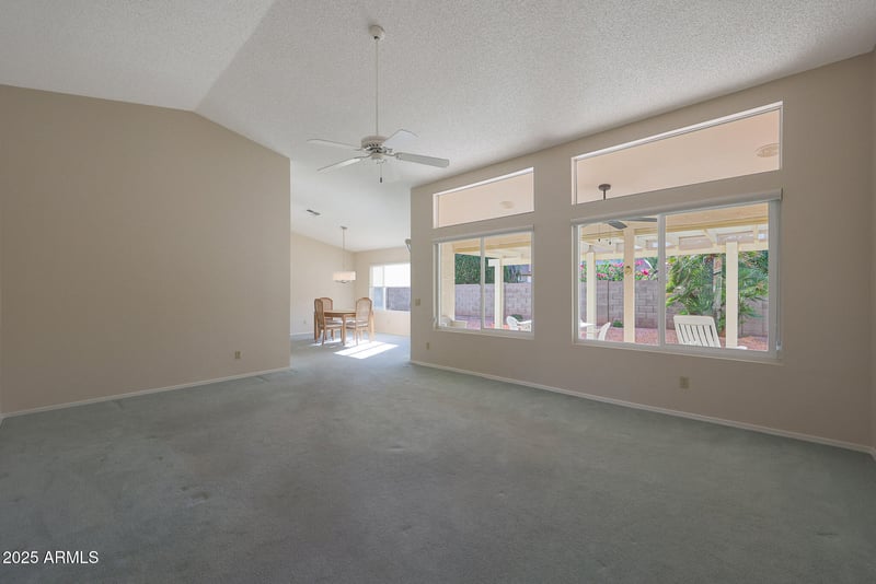 6318 Sundown Dr, Chandler, AZ 85249