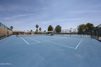 6318 Sundown Dr, Chandler, AZ 85249