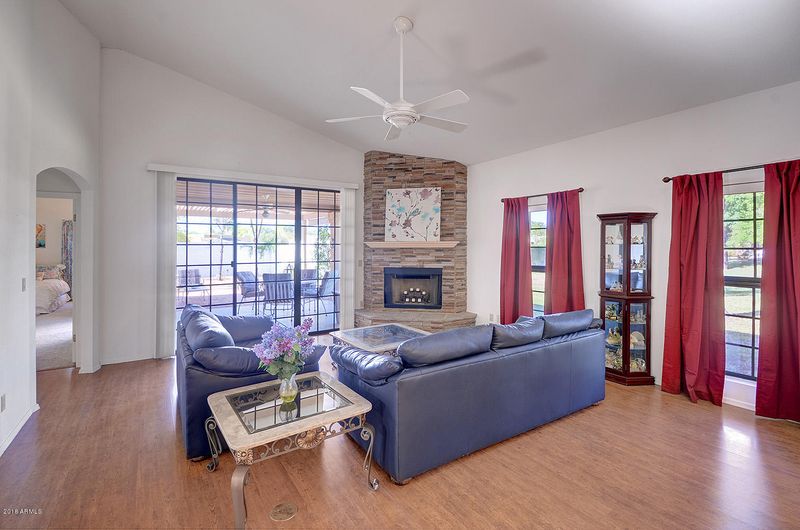 6319 E Claire Dr, Scottsdale, AZ 85254