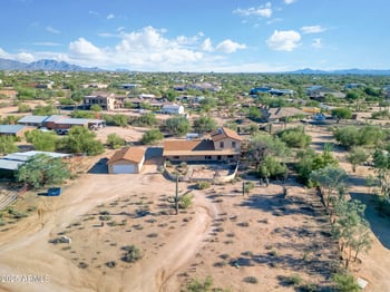 6319 Lowden Rd, Cave Creek, AZ 85331
