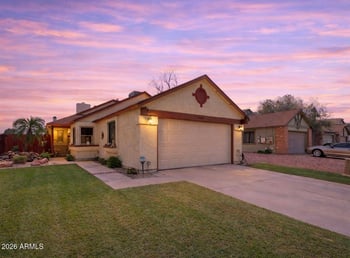 6319 Mercer Ln, Glendale, AZ 85304