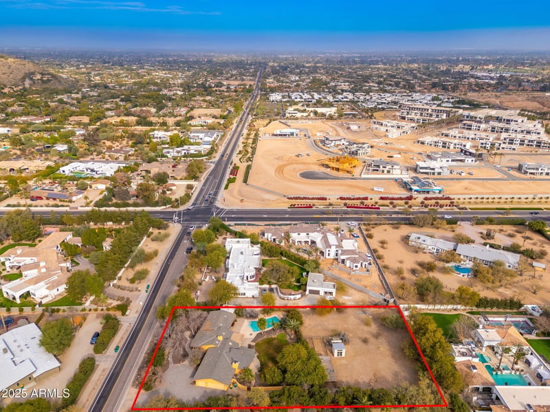 6319 N Mockingbird Ln, Paradise Valley, AZ 85253