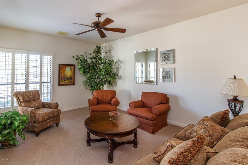 6319 W Crocus Dr, Glendale, AZ 85306