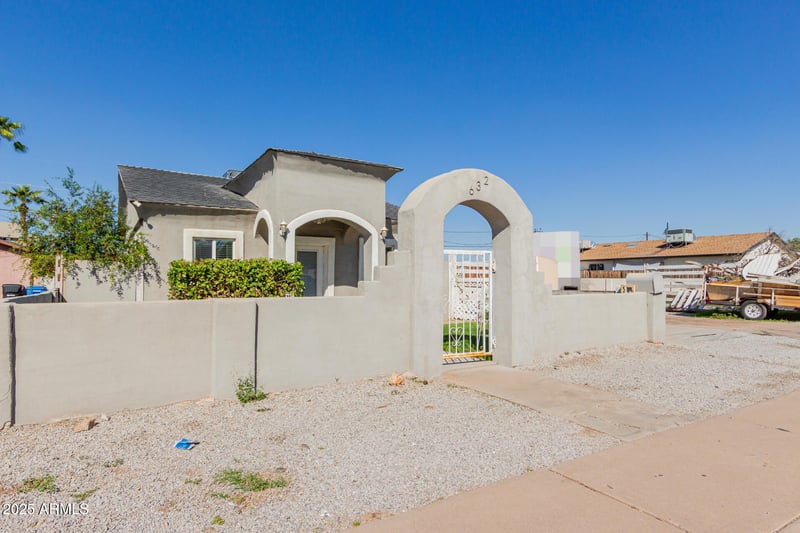 632 Jones Ave, Phoenix, AZ 85041