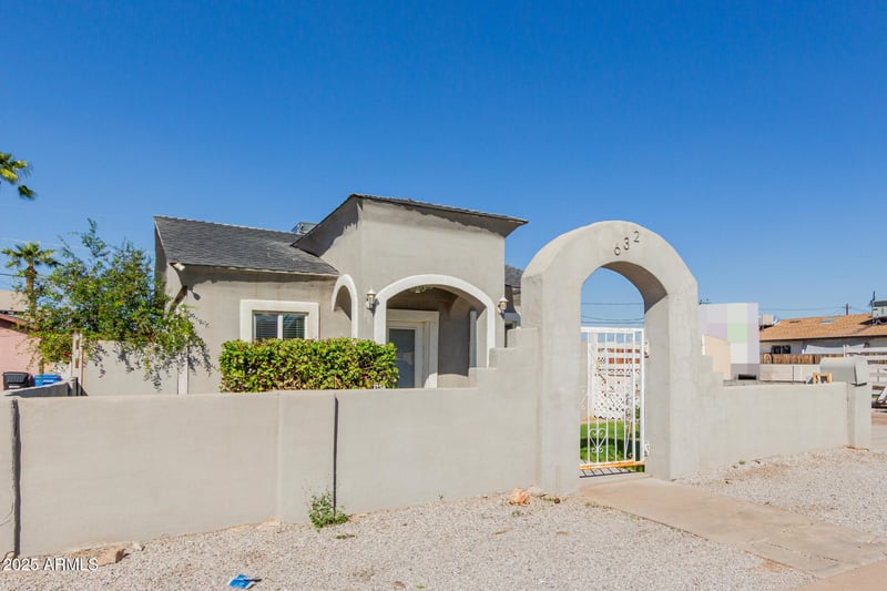 632 Jones Ave, Phoenix, AZ 85041