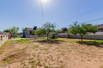 632 Jones Ave, Phoenix, AZ 85041