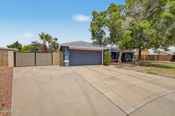 632 Balboa Cir, Mesa, AZ 85205