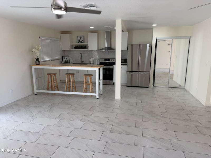 632 Fordham Dr, Tempe, AZ 85283