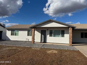 6320 Mckinley St, Phoenix, AZ 85043