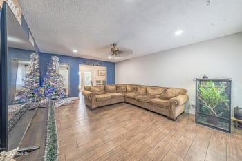 6321 Cheery Lynn Rd, Phoenix, AZ 85033