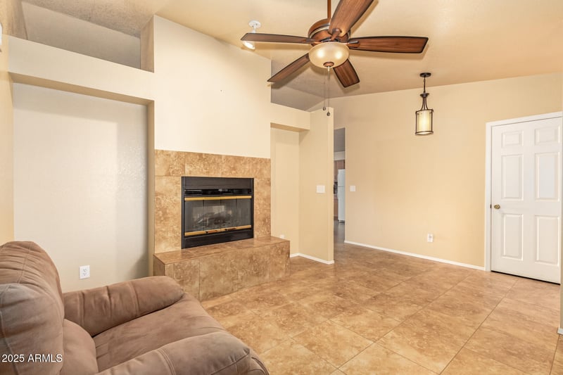 6321 Inglewood St, Mesa, AZ 85205