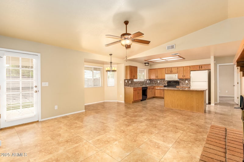 6321 Inglewood St, Mesa, AZ 85205