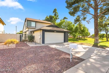 6321 W Becker Ln, Glendale, AZ 85304