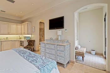 6322 Turquoise Ave, Paradise Valley, AZ 85253