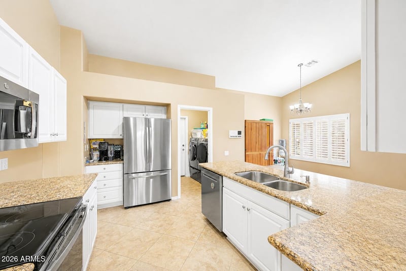 6322 W Potter Dr, Glendale, AZ 85308