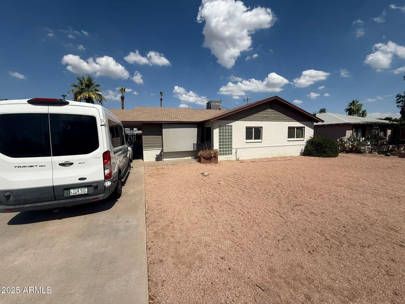 6323 11th St, Phoenix, AZ 85014