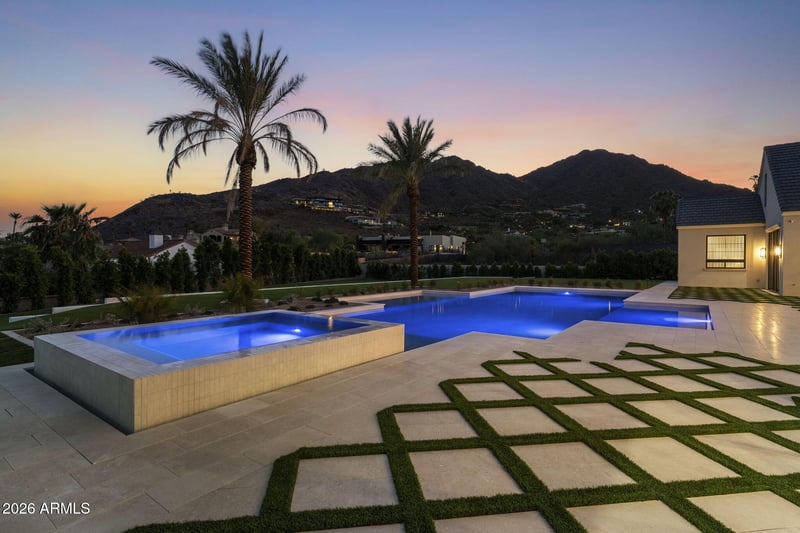 6323 E Sage Dr, Paradise Valley, AZ 85253