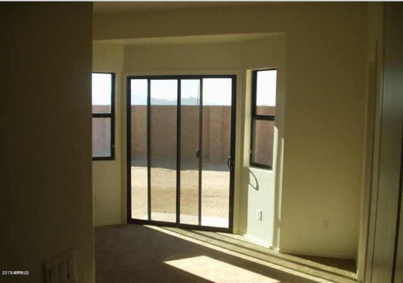 6324 S 26th Dr, Phoenix, AZ 85041