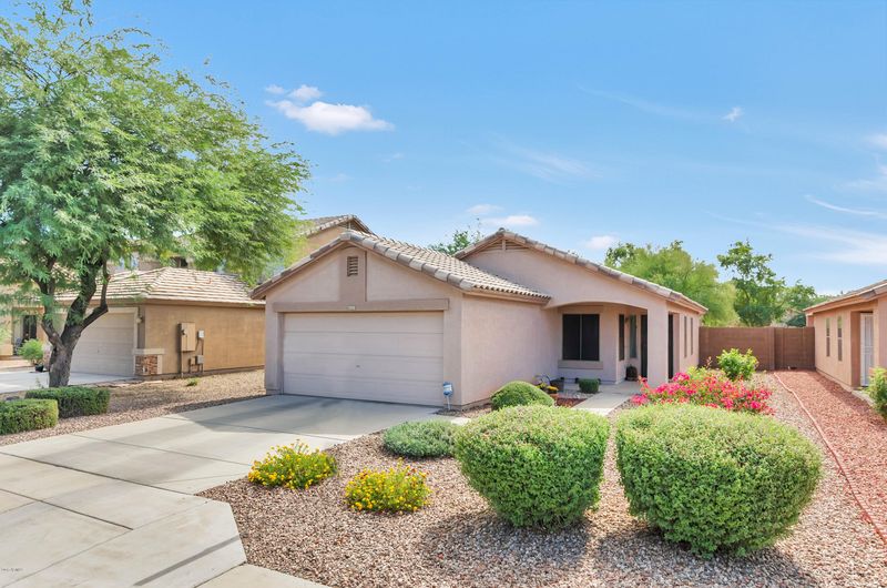6325 W Chickasaw St, Phoenix, AZ 85043