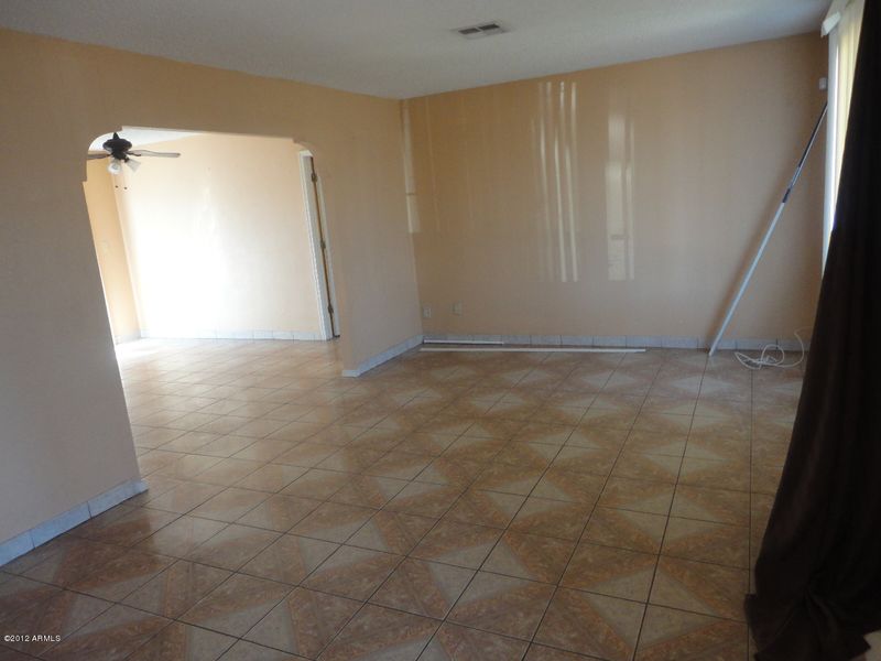 6325 W Mulberry Dr, Phoenix, AZ 85033