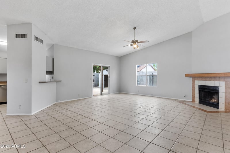 6328 W Ironwood Dr, Glendale, AZ 85302