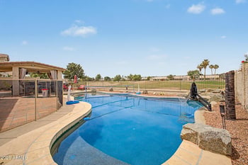 6328 Tonopah Dr, Glendale, AZ 85308